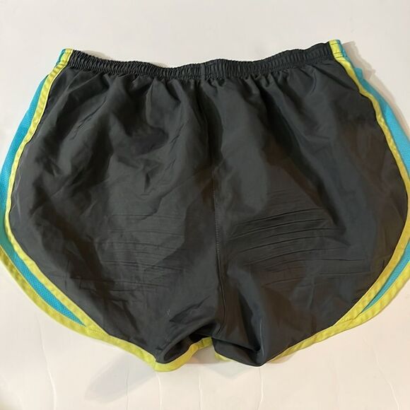 Nike DriFit Tempo Running Shorts S - Picture 4 of 4
